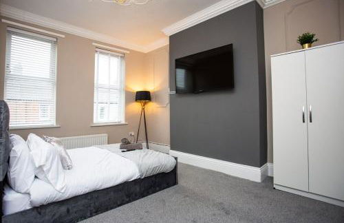 Modern Interior Spacious Four Bedroom Apartment - Foto 12