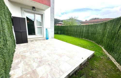 Reformado con Piscina y Jardín - Foto 7