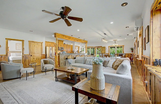 Oakridge Ranch: Pool + Hot-tub, Pickleball Court, Whiskey & Wine Room - Foto 46