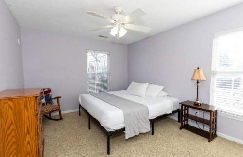 5 Bedroom Home in Old Homestead II - Photo 49