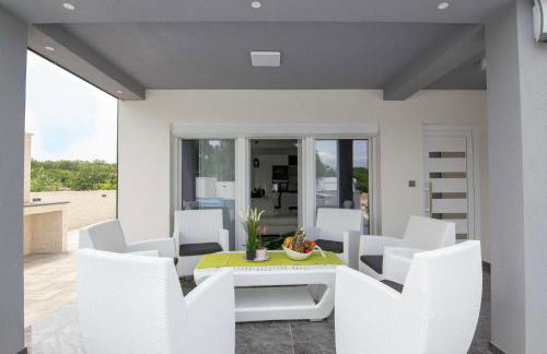 LUXURY VILLA BEGANOVIC-VRH - Foto 42