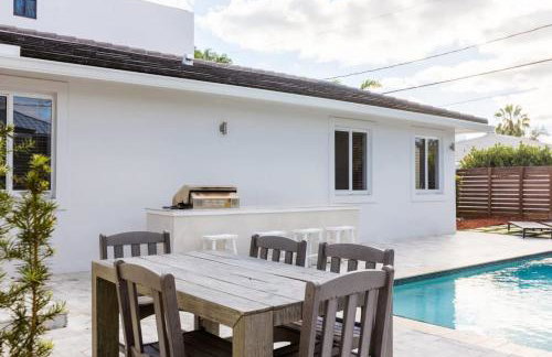 Olas Villa by Rove Travel - Home with Heated Pool - Foto 42