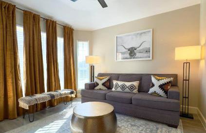 Spacious Family Gem, Close to Lake, Hot Tub - Foto 4