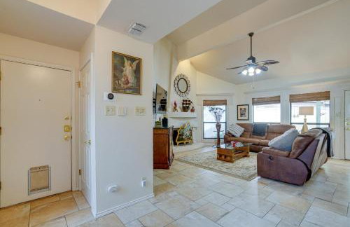 Spacious San Antonio Home with Patio and Grill! - Foto 5