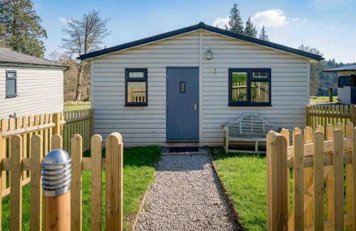 Cedar Cabin Overlooking Bedgebury Forest - Foto 12