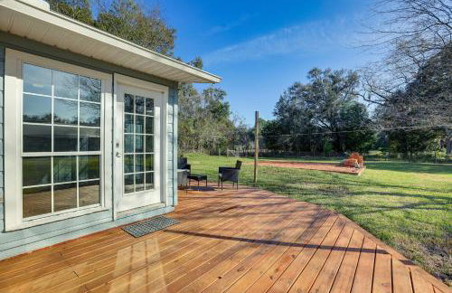 Newberry Home with Deck on 10 Acres! - Foto 22
