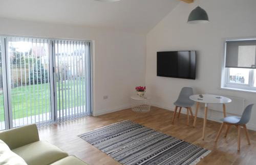 Chy Lowarth - Photo 14