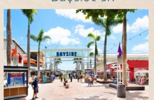 5 Star Feel in Miami Prime Location - Photo 22