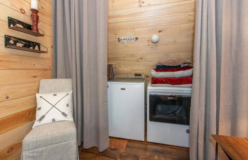 Cabin w Hot tub, 24 acres, 30 min to Gore, MtnView - Foto 39