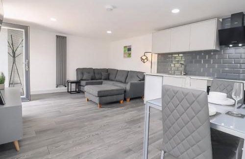 The View - Peaceful Duplex Apartment with Views, Parking & Wifi - Foto 9