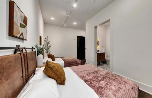 Downtown loft w parking & rooftop Apt 102 - Foto 27