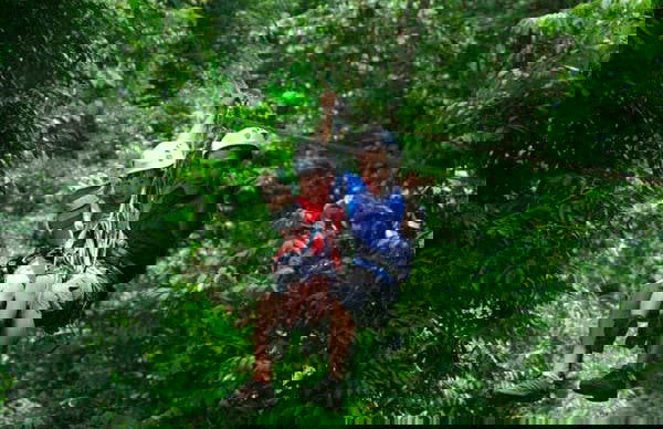 Tirolesa sobre a selva tropical - Foto 5