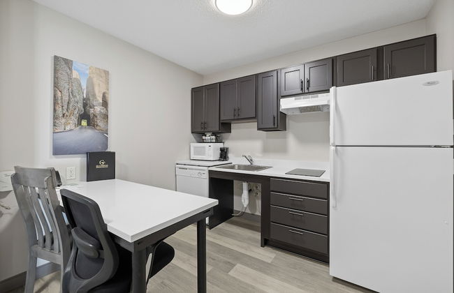 GrandStay Residential Suites - Rapid City - Photo 28