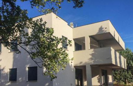 M Plus Residence - Photo 2