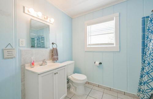 Beach lovers dream come true walking distance to the sandy shores - Foto 20