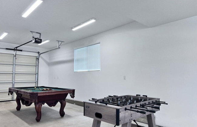 Beautiful Home with 4 bedroom, 2 bathrooms-full amenities - Foto 94