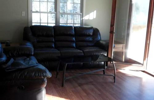 Lakefront Cottage Getaway near Daniel Boone National Forest in Kentucky - Foto 2