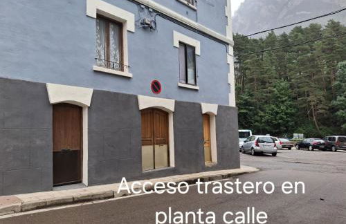 FANTASTICO - 75m - REFORMADO- VISTAS A LA MONTAÑA - Wifi - Acceso Trastero junto a Parking - Foto 20