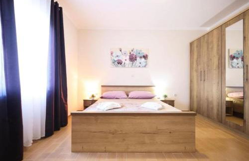 Villa Maja - Three bedroom villa with pool - Foto 13