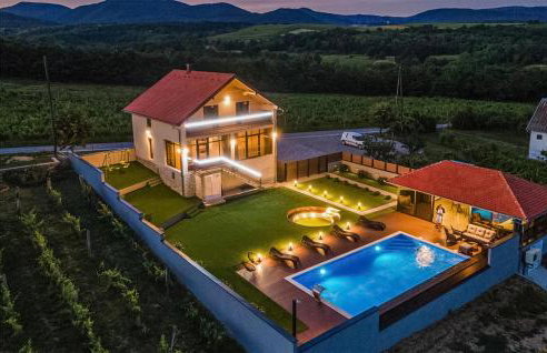 Beautiful Home In Velika - Photo 25