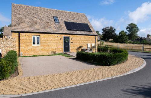 Rowan Cottage-Ebrington - Photo 4