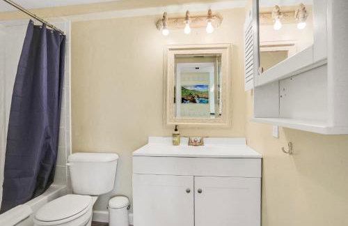 Oceanfront condo with pool, amazing view, balcony & beach access - Foto 19