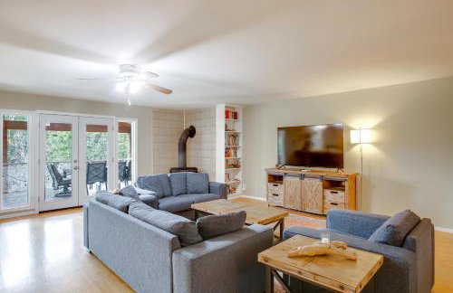 Mtn Views and Fire Pit! Spirit Lake Family Gem - Foto 4