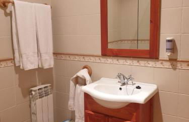 Los Guijos - Photo 17