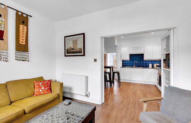 KBT - Charming Golborne Escape - Foto 3