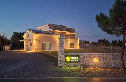 TEGEA LUXURY SUITES Aphrodite - Photo 23