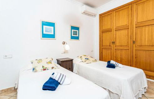 3 Bedroom Awesome Home In Porto Petro - Foto 21