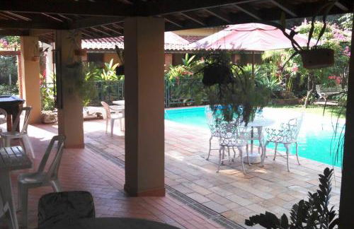 Chácara Linda e Aconchegante com 300mega Internet, Quadra Beach Tennis e Mesa de Sinuca - Foto 18