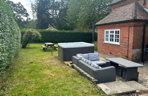 Stables Cottage by Group Retreats - Photo 22