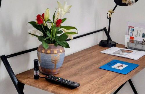 Luxury ApArt Gallery Apartment 1 Near River & Free Parking - Foto 12