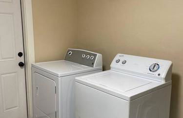 Blue Mist Victorian, 5 Bedroom 2 bath Gem - Foto 17