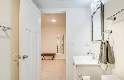 Walk to Lake Michigan Chicago Apt with Yard - Photo 16