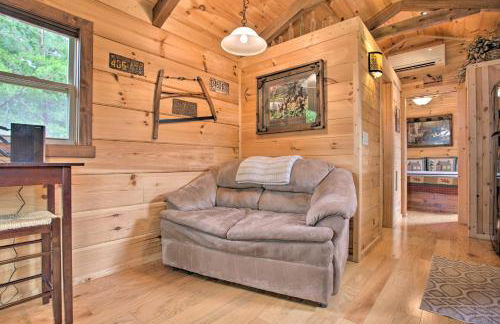 Hike, Sip and Unwind! Mill Spring Cabin Near Winery - Foto 9