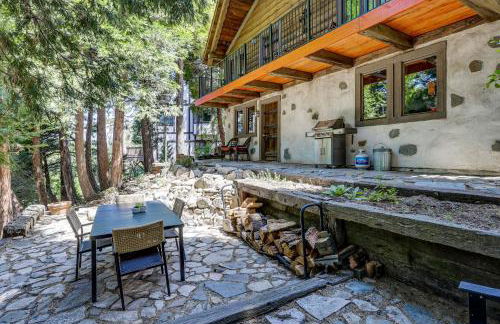 Walk to Lake Gregory Family Retreat with Patio! - Foto 2