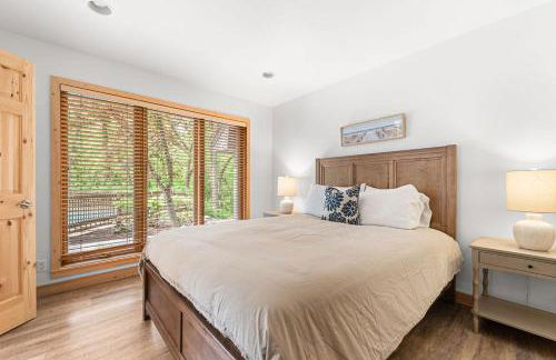 Its a Wonderful Life by Juniper Holiday and Home - Foto 25