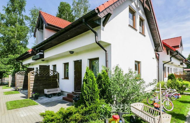 Terraced Houses in Bobolin Near Sandy Beach - Photo 1
