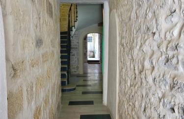 L'escale dorée au centre de Lunel - Foto 18