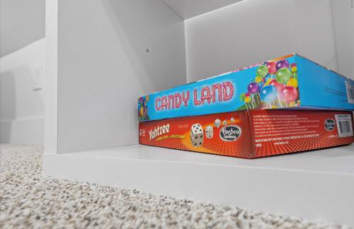 Farm House DT Indy with Pool Table - Photo 41