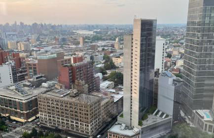 Luxury 2 bedrooms 2 bathrooms Corner Apartment Breathtaking City Views Modern Retreat - Foto 8