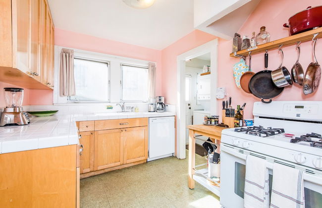 Charming 2 Bedroom Bungalow in Silver Lake - Foto 9