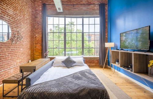 100 Year Old Historic Brick 2BR Loft High Ceiling3 - Foto 37