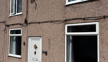 Little Manor - Photo 2