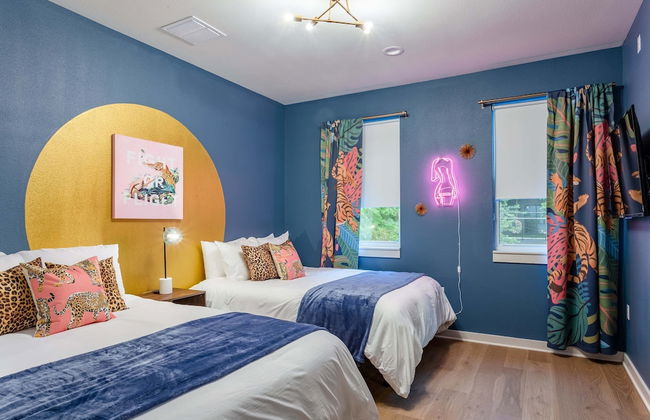 Upstay - Pristine Pool Palace - 7min to Rainey St - Photo 20