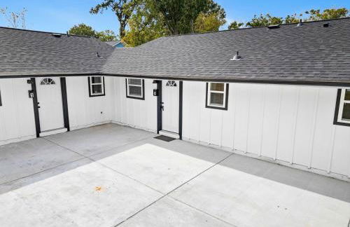 7 Min walk to Golden Belt - 4 Min Drive to Downtown - 7 to Duke - Photo 41