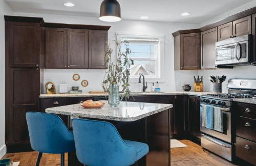 NEW Ivy House 3BR Townhome Downtown Beaches Wineries - Foto 30