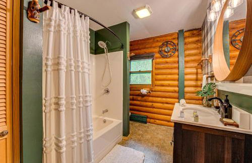 Game Room, Hot Tub! Cabin 9 Mi to Big Boulder Mtn - Foto 14